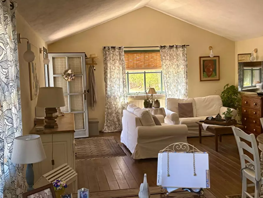 Immagine 17 di Villa in vendita  in VIA SOLE RUIU a Olbia