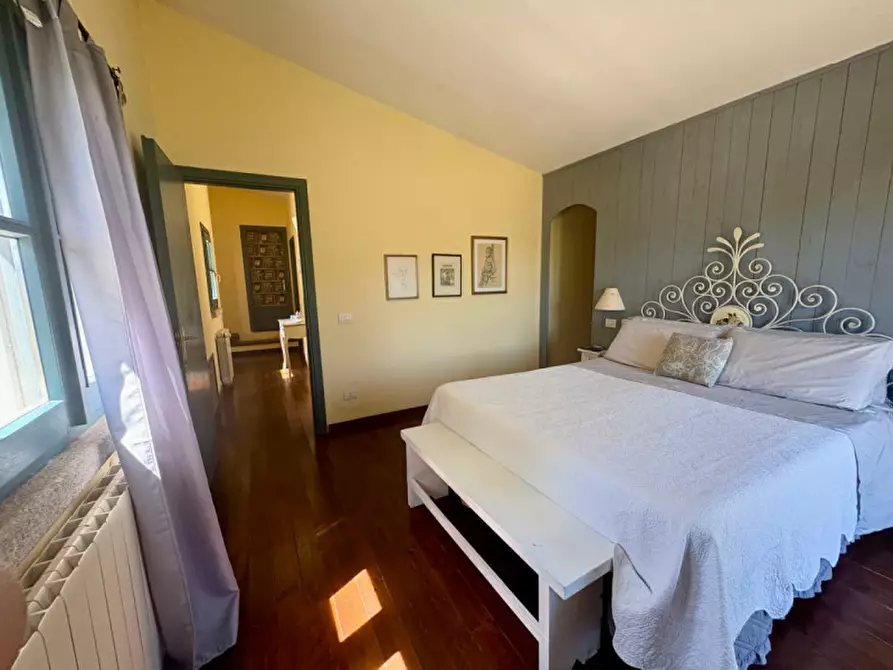 Immagine 22 di Villa in vendita  in VIA SOLE RUIU a Olbia