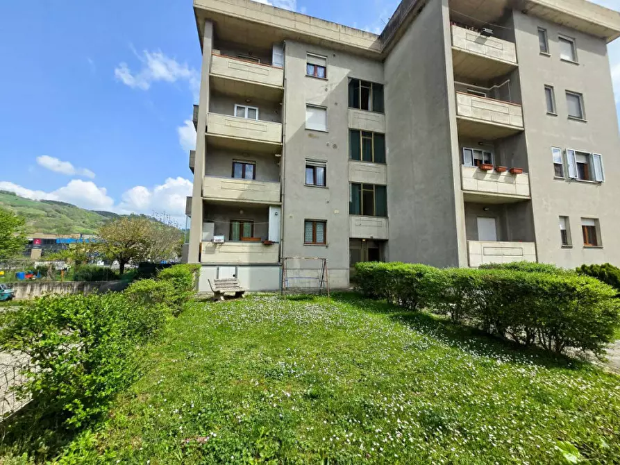 Immagine 2 di Appartamento in vendita  in Via Giacomo Matteotti a Lunano