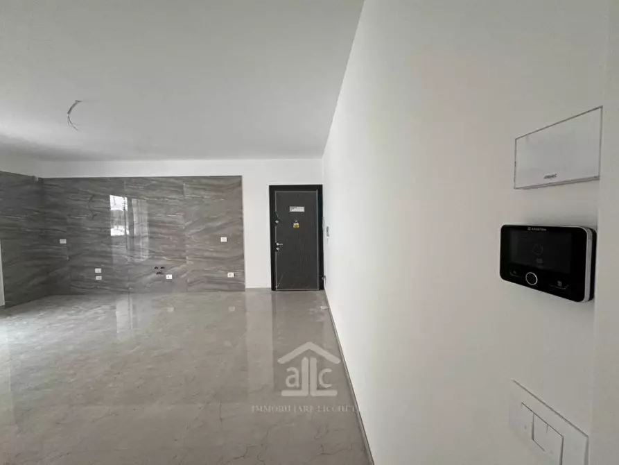 Immagine 18 di Appartamento in vendita  in via san pietro in lama a Lecce
