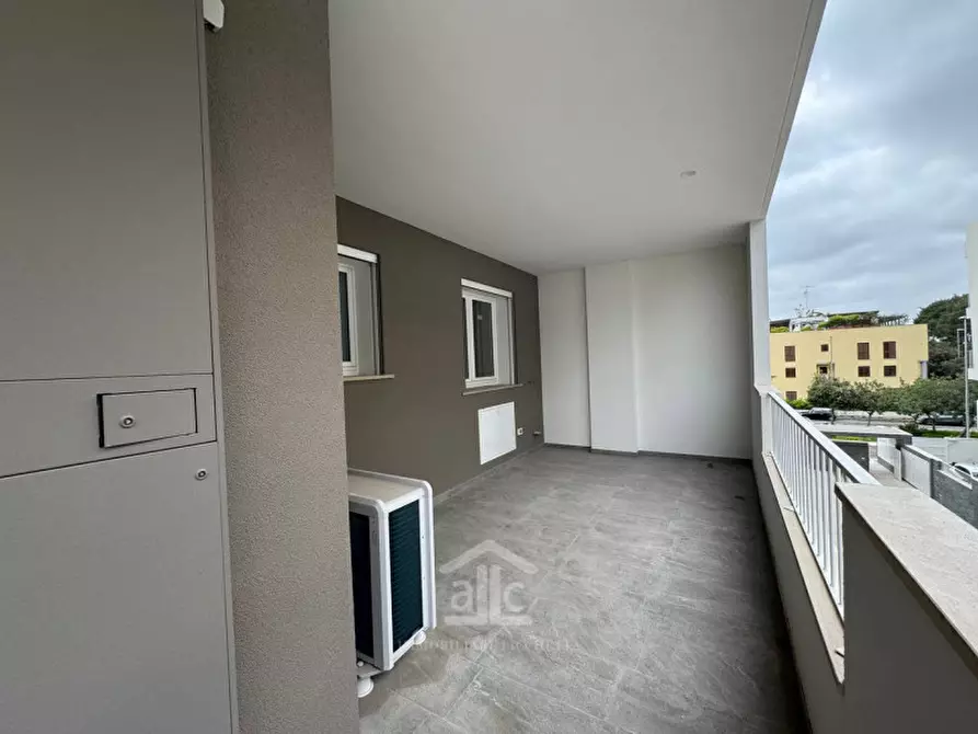 Immagine 19 di Appartamento in vendita  in via san pietro in lama a Lecce