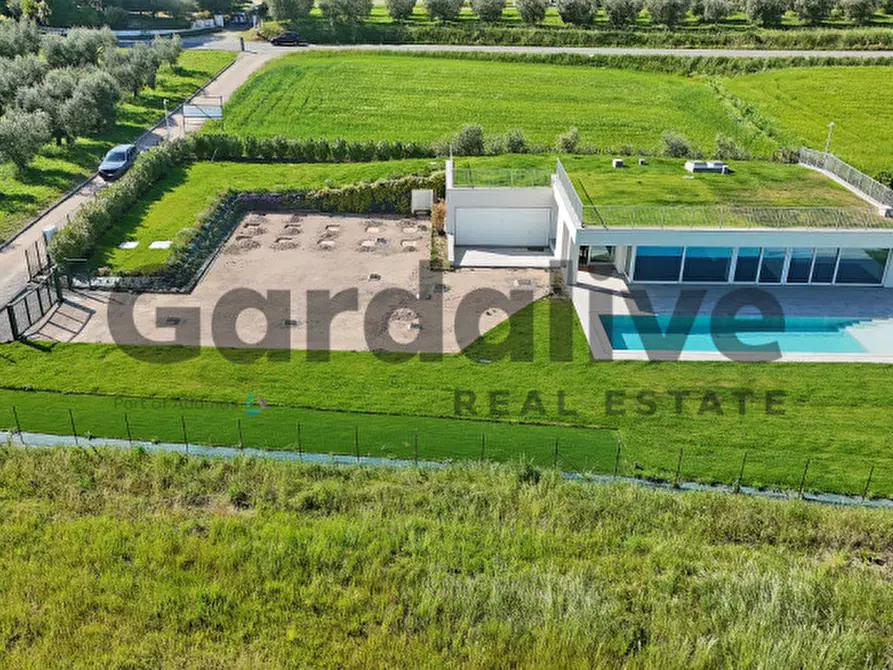 Immagine 45 di Villa in vendita  in Via San Martino a Manerba Del Garda