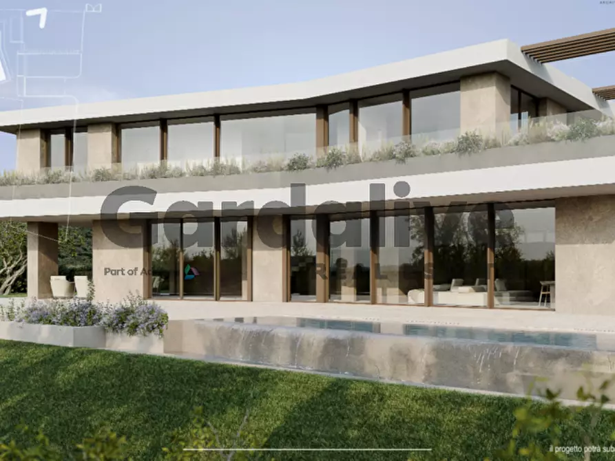 Immagine 4 di Villa in vendita  in Via P. Ondei a Lonato del Garda