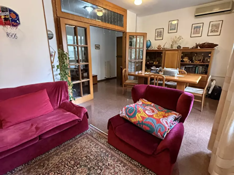 Immagine 6 di Appartamento in vendita  in Via dei Garofani a Senigallia