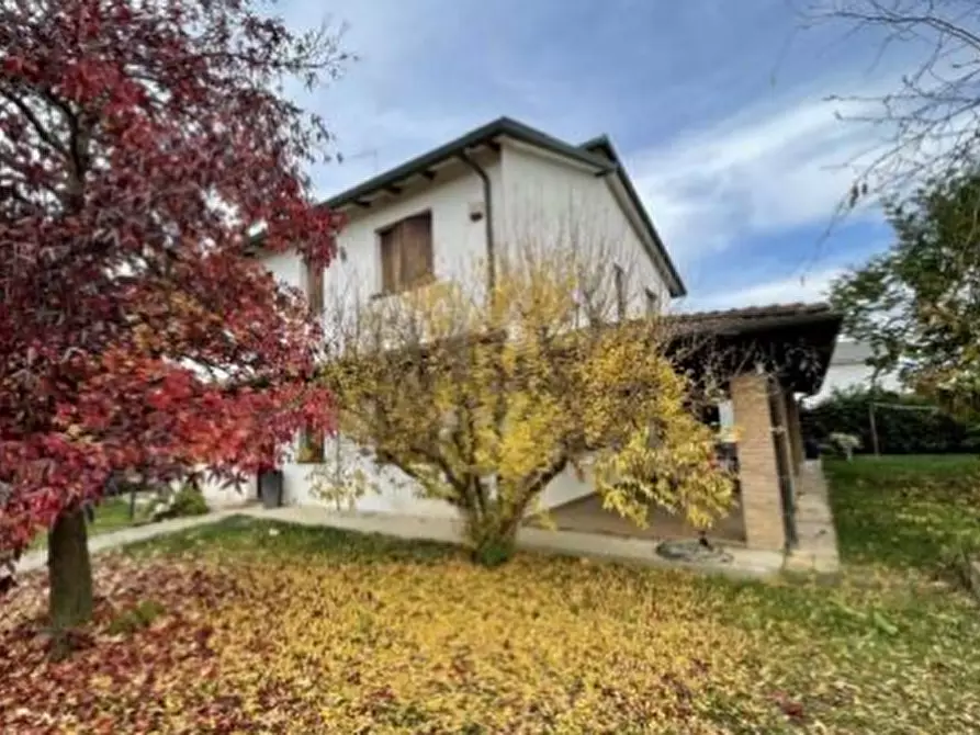 Immagine 2 di Casa bifamiliare in vendita  in Via Selve, 48 a Mogliano Veneto