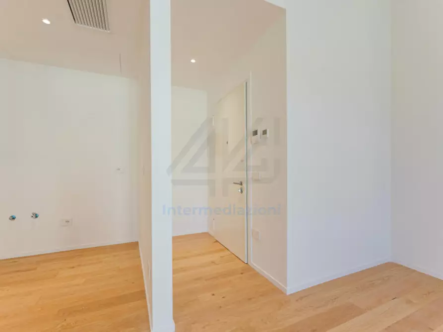 Immagine 3 di Appartamento in vendita  in via degli Zabarella 24 Padova a Padova