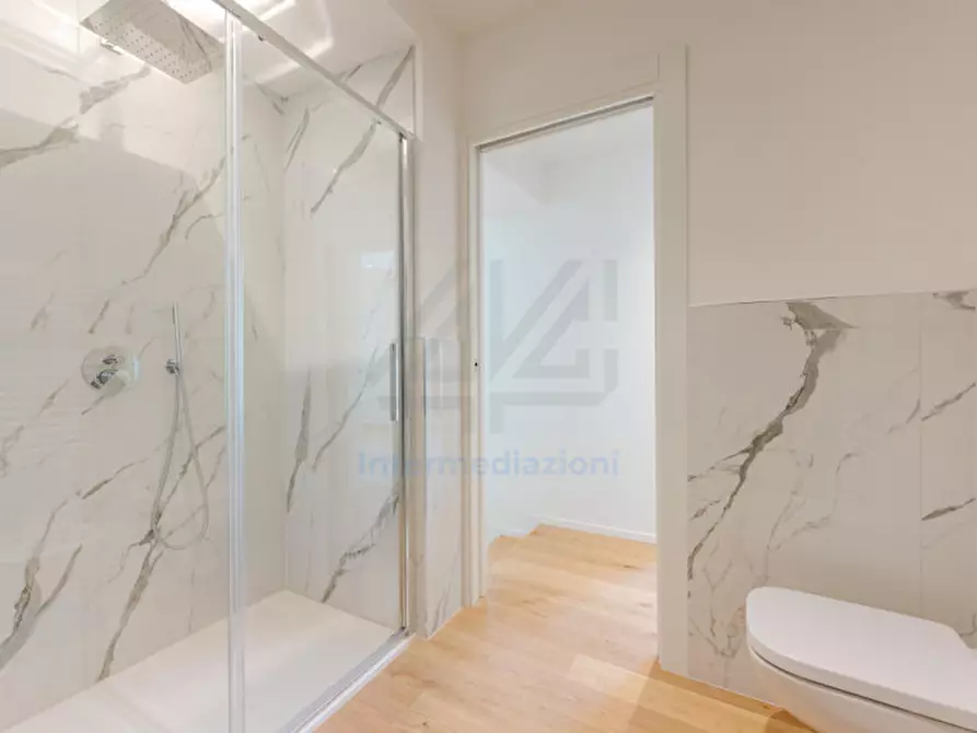 Immagine 9 di Appartamento in vendita  in via degli Zabarella 24 Padova a Padova