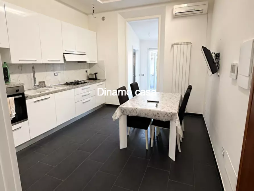 Immagine 1 di Appartamento in vendita  in Via Vincenzo da Filicaia a Prato