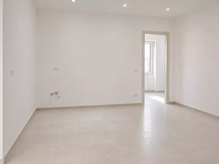Immagine 5 di Appartamento in vendita  in Via Carlo Santoro, 4 a Salerno
