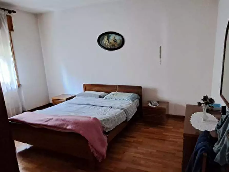 Immagine 10 di Casa bifamiliare in vendita  in Via Gorizia, 12 a Prata Di Pordenone