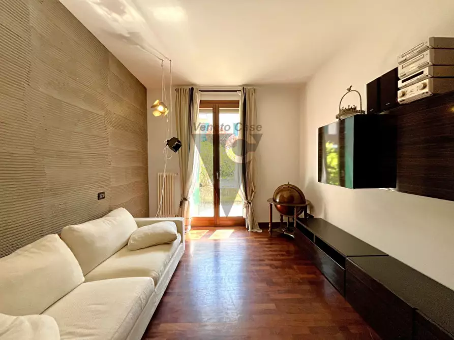 Immagine 11 di Appartamento in vendita  in Via Vivaldi a Fiesso D'artico