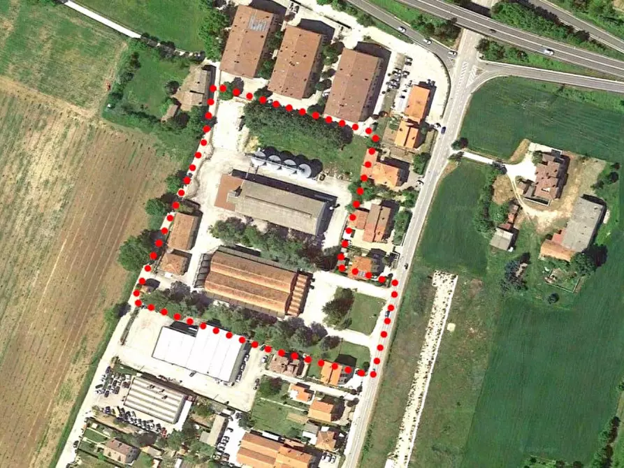 Immagine 16 di Capannone industriale in vendita  in Via Perugina, 06024 Gubbio PG, Italia a Gubbio