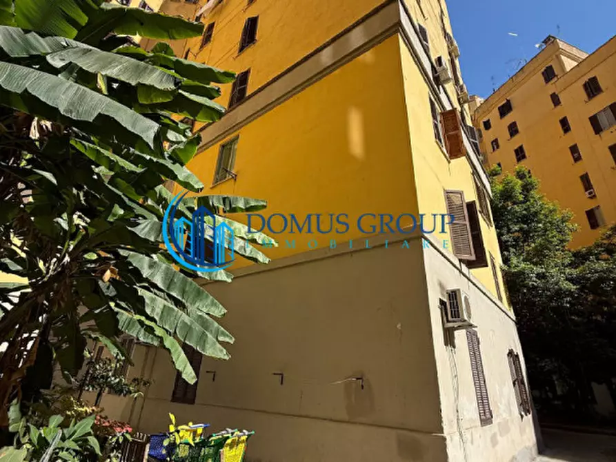 Immagine 10 di Appartamento in vendita  in Via di Donna Olimpia a Roma