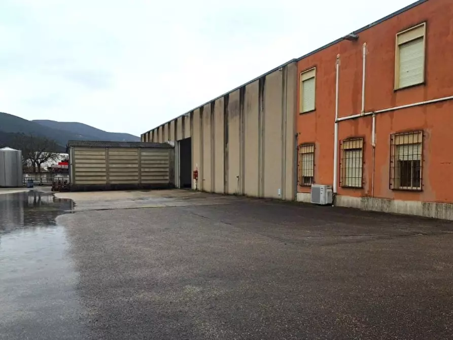 Immagine 7 di Capannone industriale in vendita  in Via degli Ulivi, 06049 Spoleto PG, Italia a Spoleto