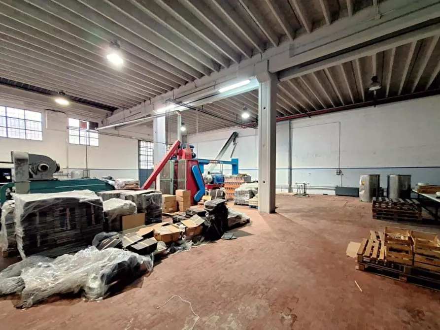 Immagine 12 di Capannone industriale in vendita  in Via degli Ulivi, 06049 Spoleto PG, Italia a Spoleto