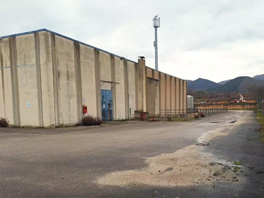 Immagine 13 di Capannone industriale in vendita  in Via degli Ulivi, 06049 Spoleto PG, Italia a Spoleto