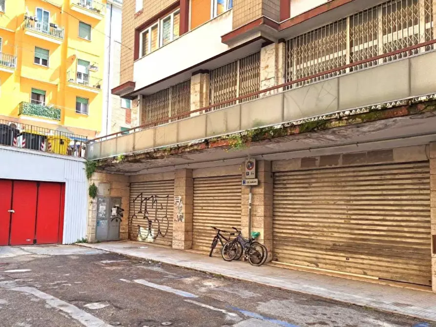 Immagine 12 di Negozio in vendita  in Corso Carlo Alberto, 23, 60127 Ancona AN, Italia a Ancona