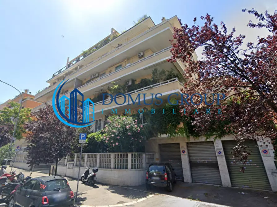 Immagine 3 di Appartamento in vendita  in Via Filippo Civinini a Roma