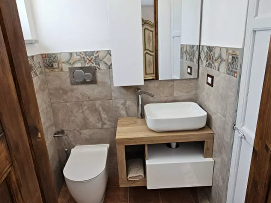 Immagine 13 di Casa indipendente in affitto  in VIA COLLINA FORNI 6 a Montaldo Scarampi