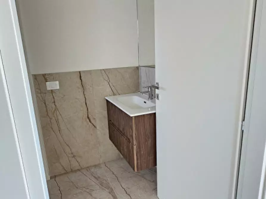 Immagine 9 di Appartamento in affitto  in VIA GIOVANNI BOCCACCIO 8 a Asti