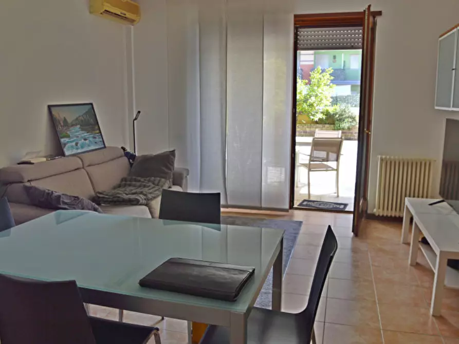 Immagine 5 di Appartamento in vendita  in L.go Giorgio Perlasca 11 a Bassano Del Grappa