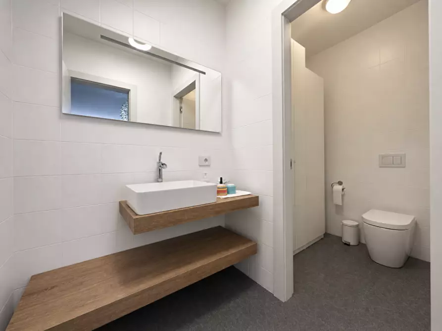Immagine 8 di Ufficio in vendita  in Via Domenico Cimarosa a Cadoneghe