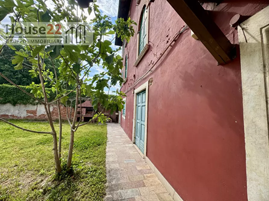 Immagine 4 di Casa indipendente in vendita  in Via Carlo Cattaneo 34 a Vicenza