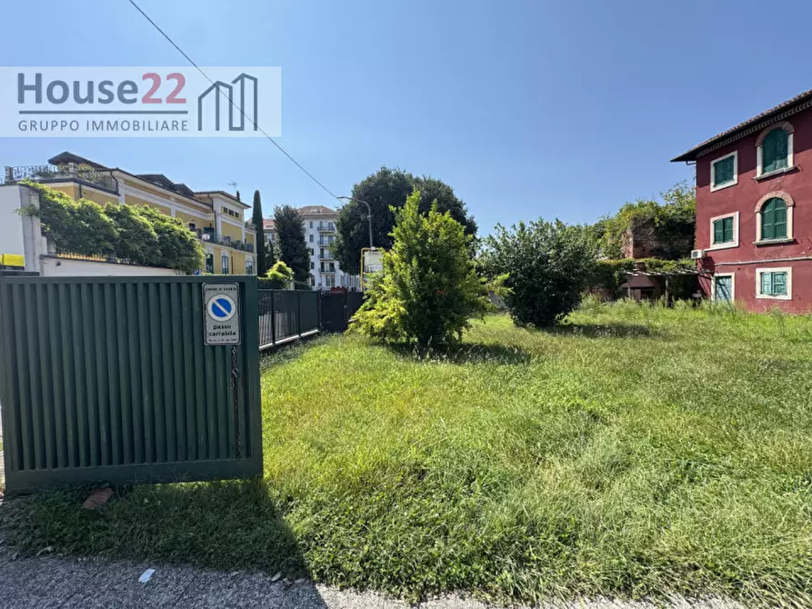 Immagine 8 di Casa indipendente in vendita  in Via Carlo Cattaneo 34 a Vicenza
