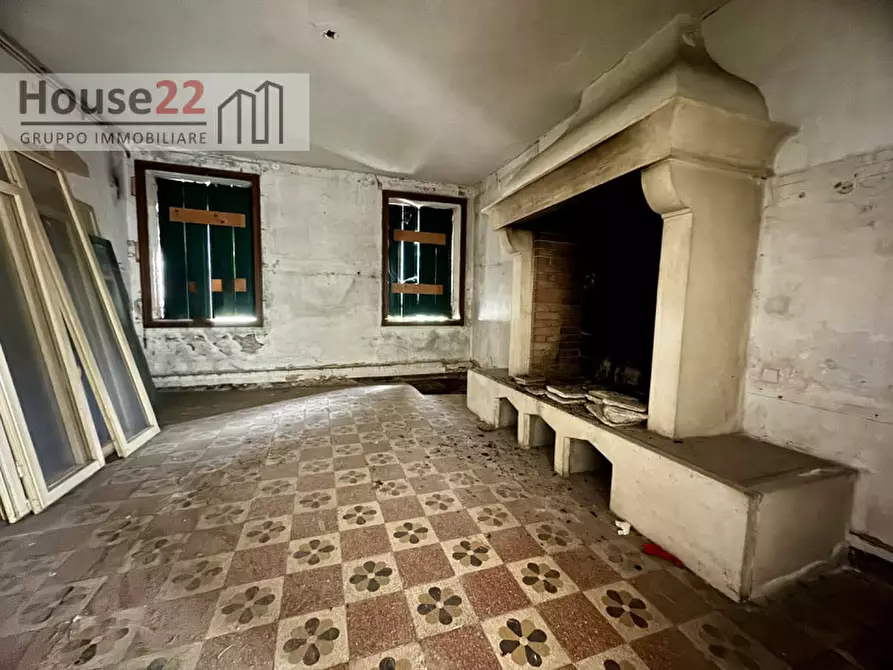 Immagine 9 di Casa indipendente in vendita  in Via Carlo Cattaneo 34 a Vicenza