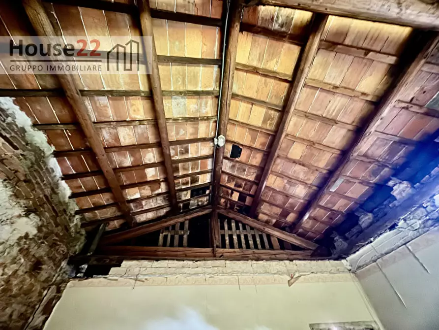 Immagine 15 di Casa indipendente in vendita  in Via Carlo Cattaneo 34 a Vicenza