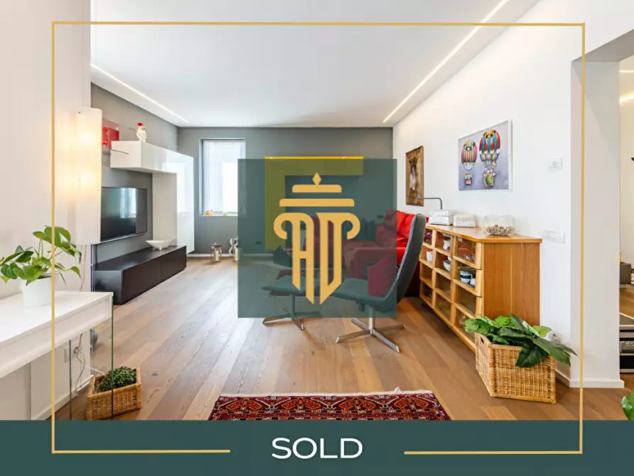 Immagine 1 di Appartamento in vendita  in Viale Venezia - Venediger Straße 14 a Bolzano