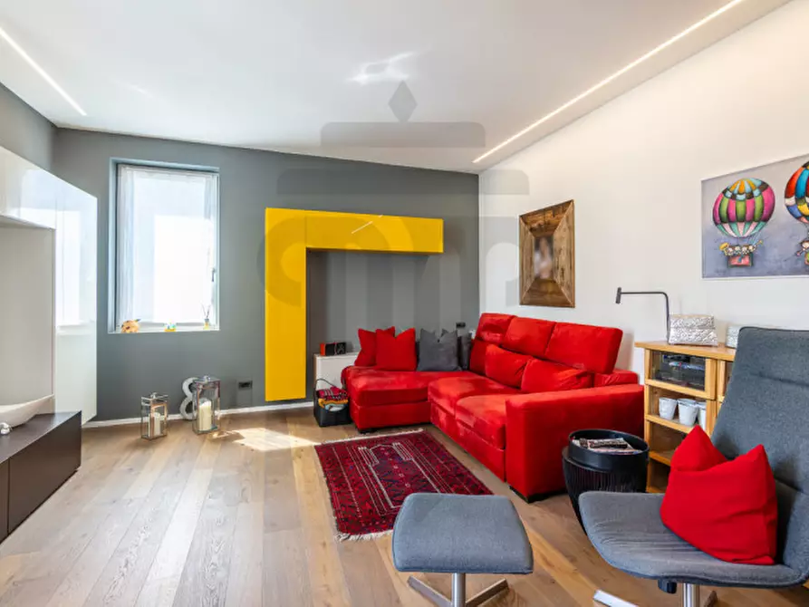 Immagine 5 di Appartamento in vendita  in Viale Venezia - Venediger Straße 14 a Bolzano