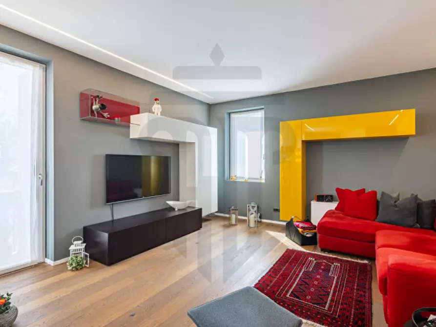 Immagine 8 di Appartamento in vendita  in Viale Venezia - Venediger Straße 14 a Bolzano