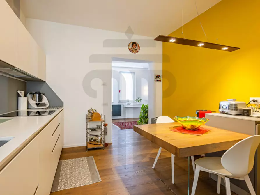 Immagine 18 di Appartamento in vendita  in Viale Venezia - Venediger Straße 14 a Bolzano