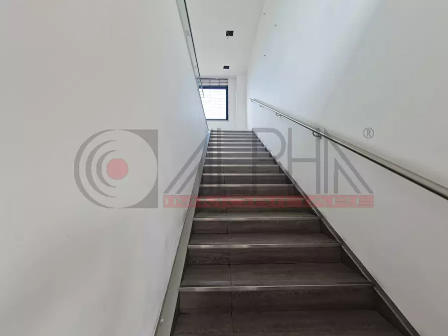 Immagine 16 di Capannone industriale in affitto  in VIA DELLE ARANCE a Pomezia