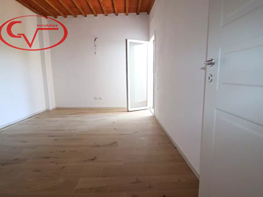 Immagine 33 di Villetta a schiera in vendita  in Via Borro della Madonna a San Giovanni Valdarno
