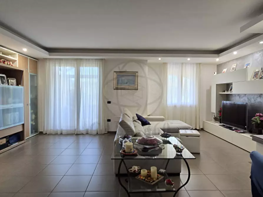 Immagine 4 di Casa bifamiliare in vendita  in via perillo a Terni