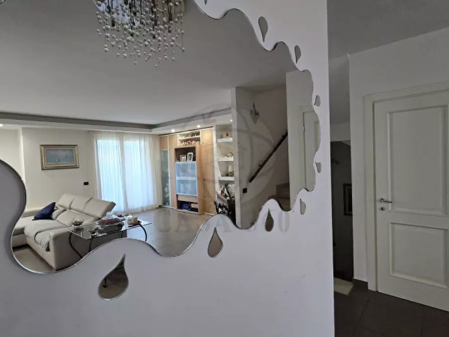 Immagine 9 di Casa bifamiliare in vendita  in via perillo a Terni