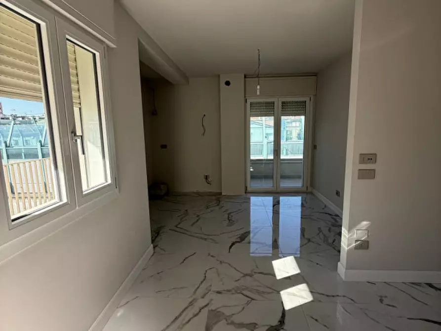 Immagine 1 di Appartamento in vendita  in Via Perugia a Senigallia