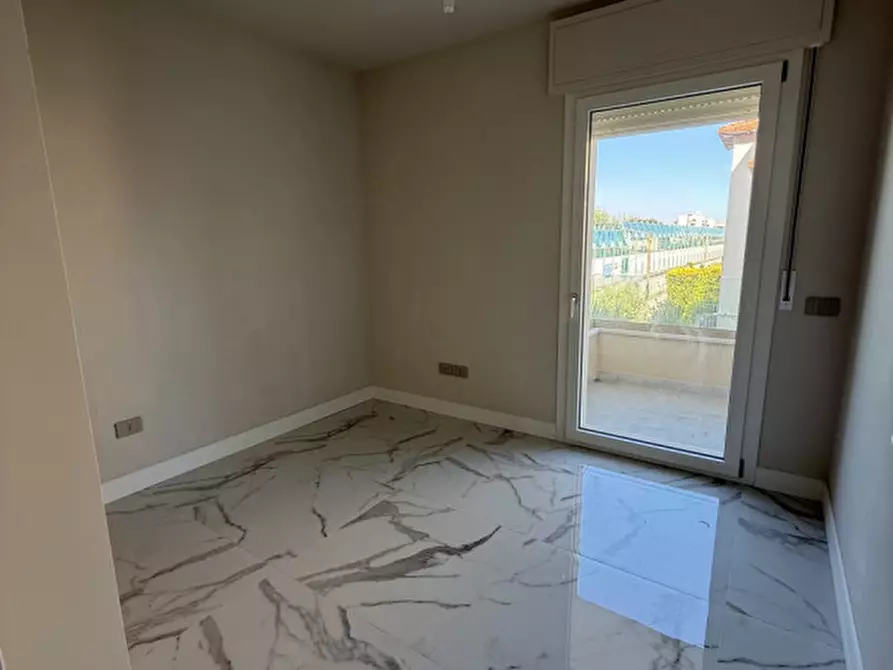 Immagine 15 di Appartamento in vendita  in Via Perugia a Senigallia