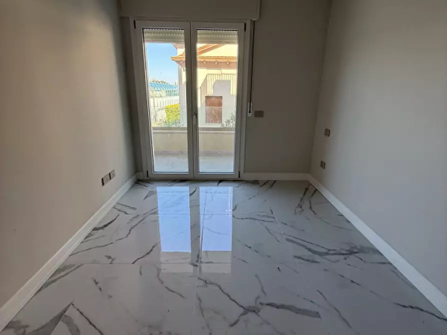 Immagine 22 di Appartamento in vendita  in Via Perugia a Senigallia