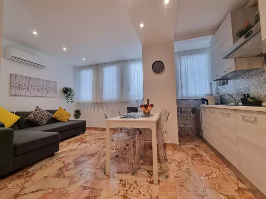Immagine 3 di Appartamento in vendita  in VIA PIAN DEI CARPINI a Firenze