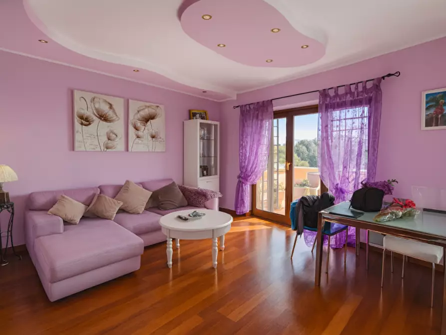 Immagine 9 di Appartamento in vendita  in Via Borgosesia a Roma