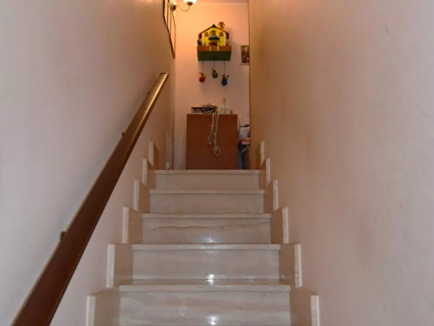 Immagine 30 di Appartamento in vendita  in Via Borgosesia a Roma