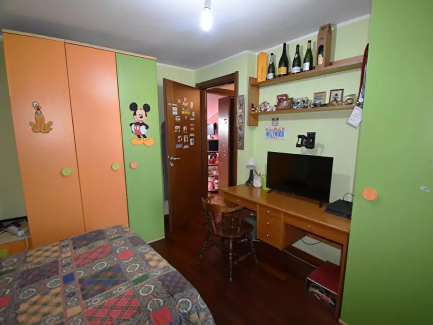 Immagine 36 di Appartamento in vendita  in Via Borgosesia a Roma