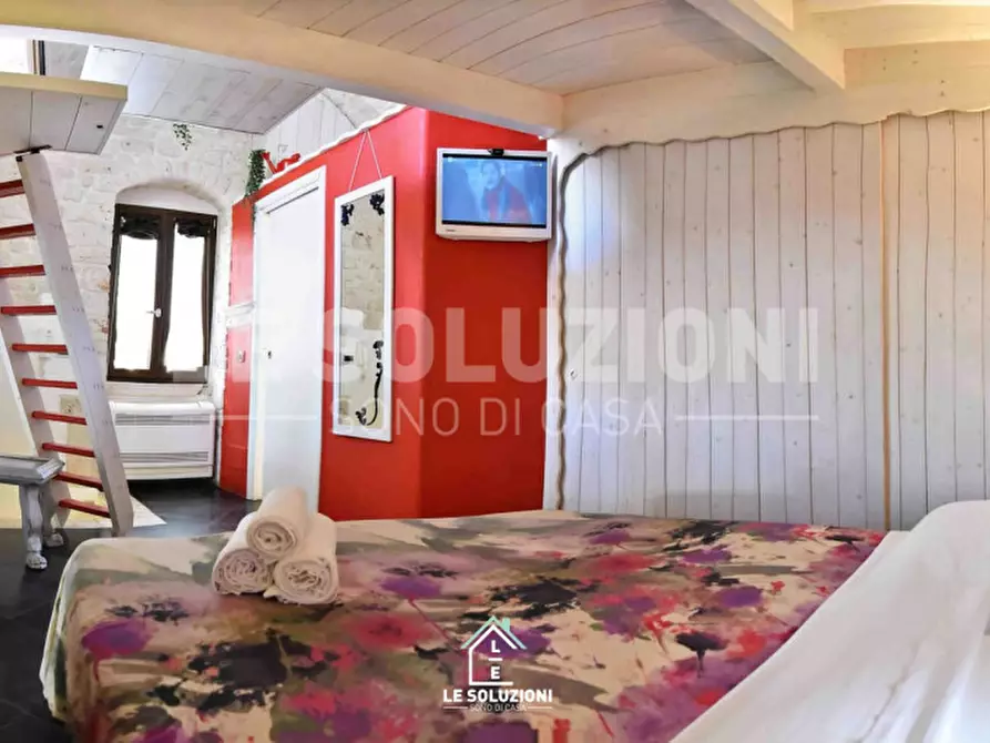 Immagine 13 di Hotel in vendita  in Via Campanile 70 a Putignano