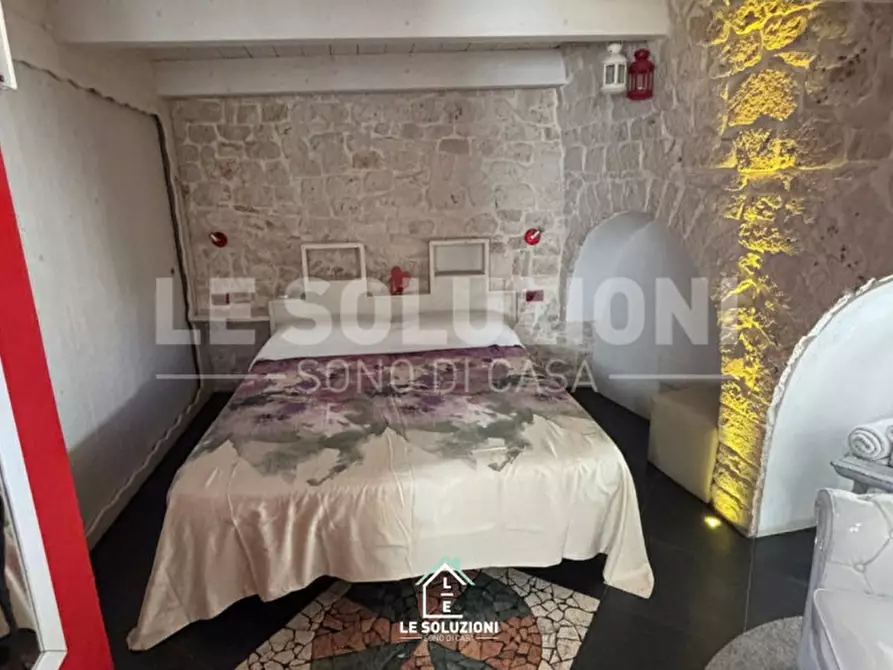 Immagine 25 di Hotel in vendita  in Via Campanile 70 a Putignano