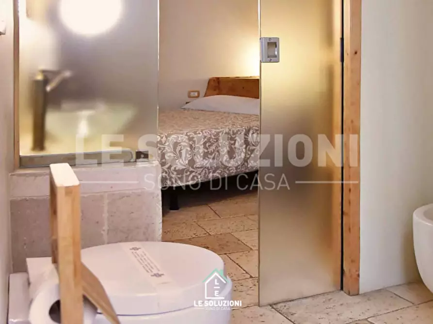 Immagine 29 di Hotel in vendita  in Via Campanile 70 a Putignano