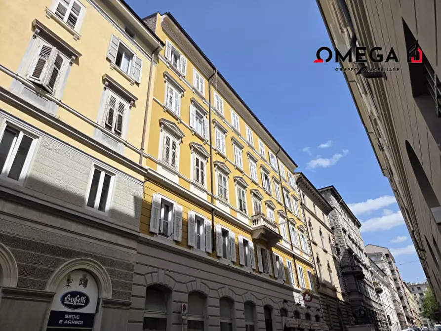Immagine 1 di Negozio in affitto  in Via Scipio Slataper 6 a Trieste