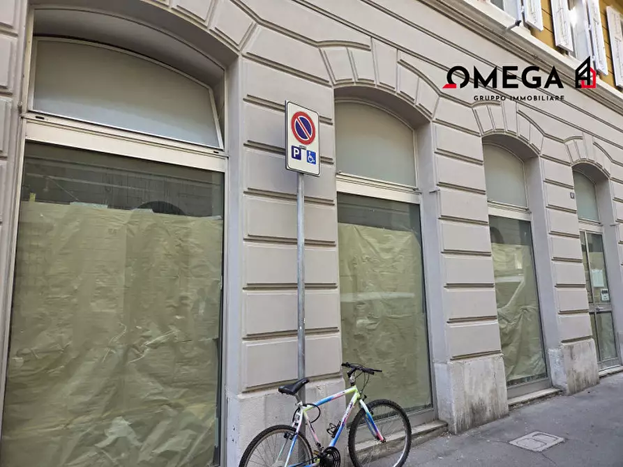 Immagine 3 di Negozio in affitto  in Via Scipio Slataper 6 a Trieste